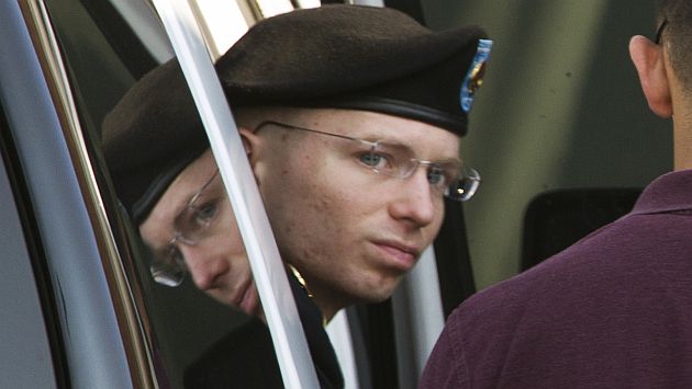 Bradley Manning llegando a la corte de Fort Meade. (AP)
