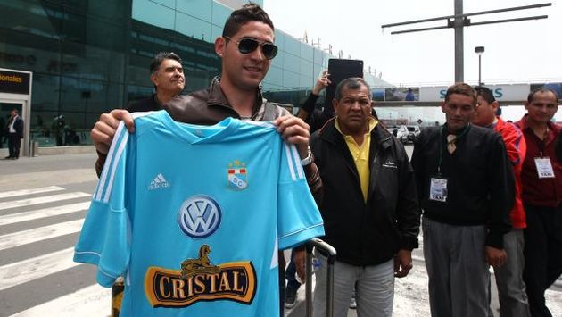 Leandro Leguizamón posó con la camiseta de Sporting Cristal. (Erick Nazario/Depor)