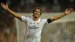 Real Madrid homenajea a Raúl, quien vuelve a marcar en el Bernabéu