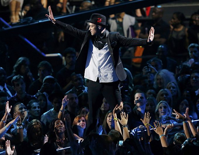El trofeo al video del año fue el último momento memorable en una velada llena de ellos para Justin Timberlake en los Premios MTV a los Videos Musicales. (Reuters)