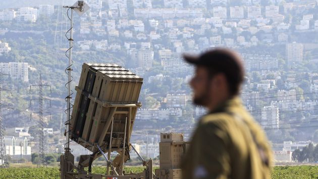 Israel alista su Cúpula de Acero y sus reservistas. (AP)
