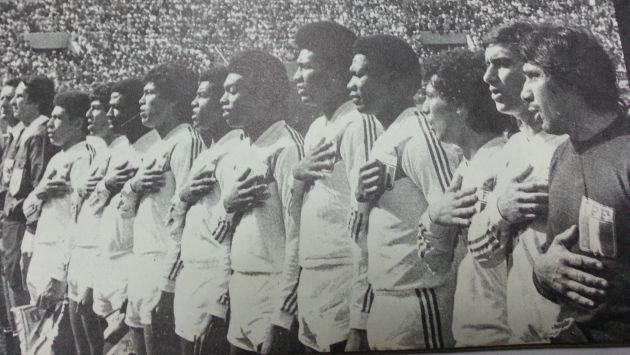 Histórico equipo peruano que clasificó a España 82. (Foto: ‘De punta y taco’)