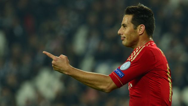 Claudio Pizarro es muy respetado en Alemania. (AFP)