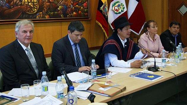 Parlamentarios andinos rechazan anuncio de cierre de organismo. (Facebook)