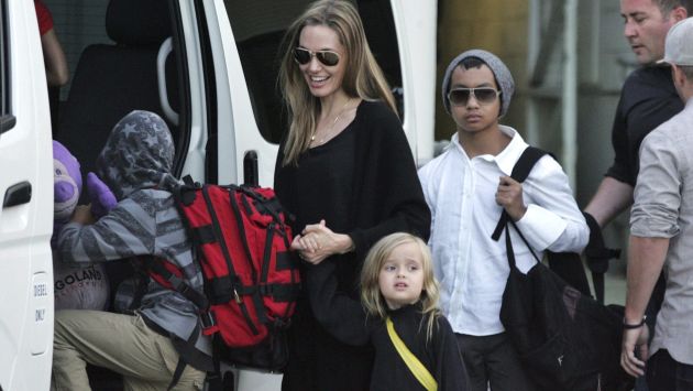 Jolie estuvo en Australia buscando locaciones junto a sus hijos. (EFE)