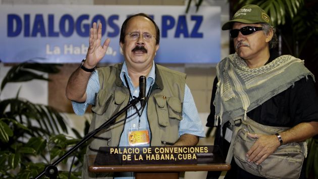 Andrés París, integrante de las FARC, ofreció declaraciones desde La Habana. (AP)