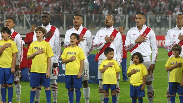 La selección peruana acaba fracasar en las Eliminatorias al Mundial Brasil 2014. (Fernando Sangama/Depor)