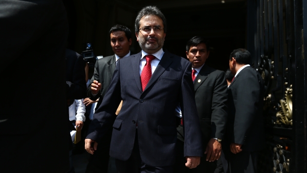 MAL PARADO. Una vez más, Humala dejó sin piso a Jiménez. (Rafael Cornejo)