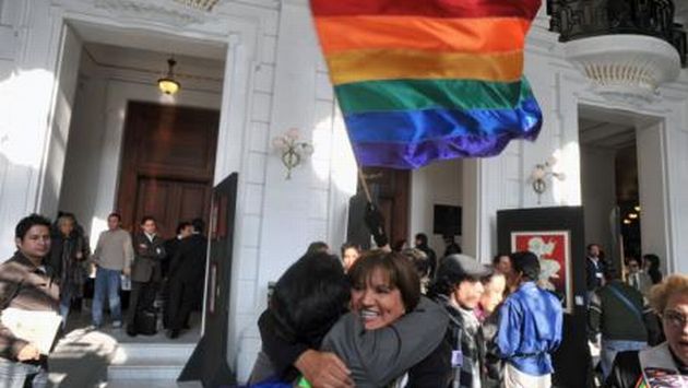 Es el primer caso de ese tipo que se da en el país, desde que se legalizó matrimonio homosexual. (AFP/Referencial)