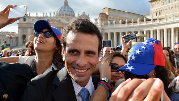 Henrique Capriles se reunió con el papa Francisco en el Vaticano. (AFP)