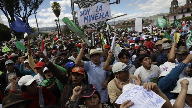 MALVERSACIÓN. Santos financió las marchas contra la minería. (Rafael Cornejo)