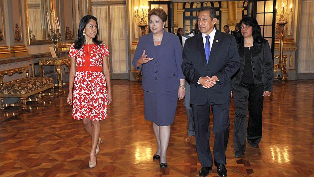 Dilma Rousseff junto a la pareja presidencial Humala-Heredia en Palacio. (Andina)