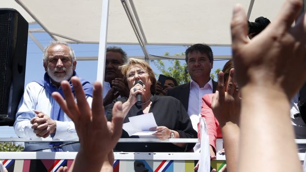 Bachelet cerró campaña en la zona de La Araucanía. (EFE)
