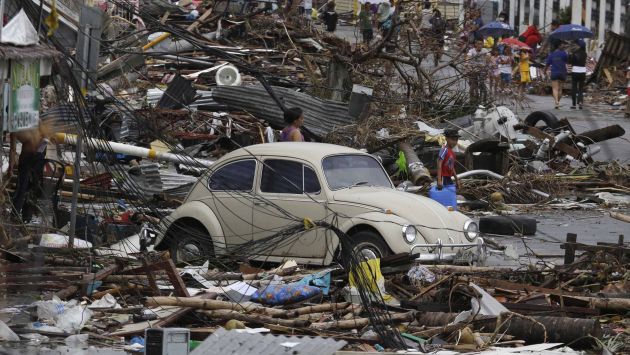 Todo es destrucción en la ciudad de Tacloban. (AP)