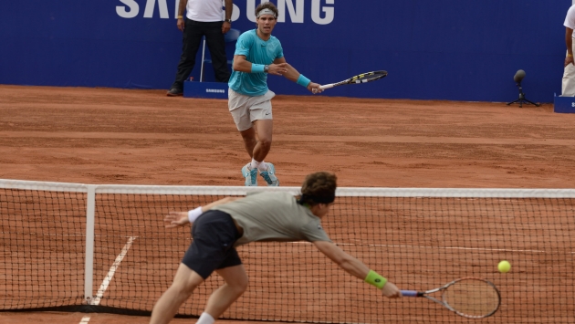 DUELO VIBRANTE. Nadal y Ferrer jugaron a toda máquina. (EFE)