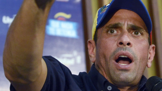 Capriles sigue en pie de lucha. (AFP)