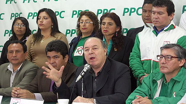 Raúl Castro destacó el triunfo electoral del PPC en la elección de regidores de Lima. (ANDINA)