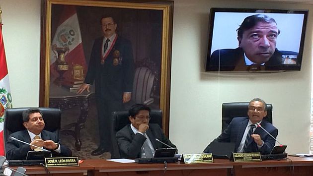 La sesión de la comisión de Fiscalización se realizó sin el quórum necesario. (Lucho Gonzales)