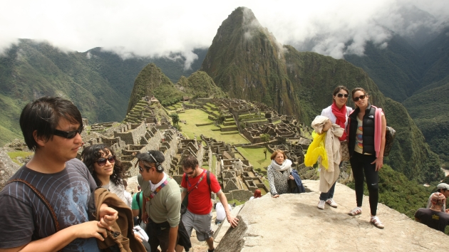 Destino favorito. Santuario de Machu Picchu cerrará el año con más de un millón de visitantes. (Perú21)