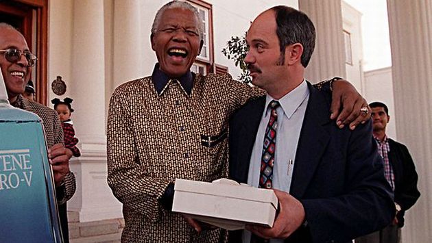 Nelson Mandela y Christo Brand. (Internet)