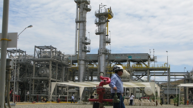 ONEROSO. Modernizar refinería requerirá millonaria inversión. (USI)