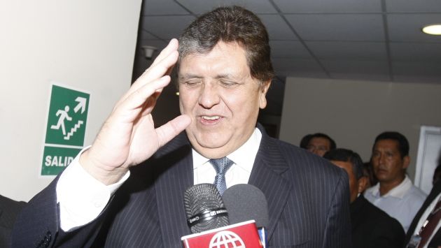 Alan García aún debe responder por los casos narcoindultos y Business Track. (Perú21)