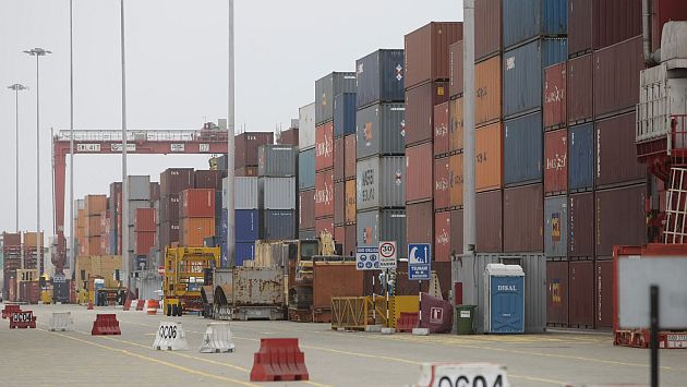 Exportaciones han acumulado una contracción de 9.5% en lo que va del año. (Rafael Cornejo)