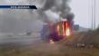 Camión con pirotécnicos se incendia en la Panamericana Sur