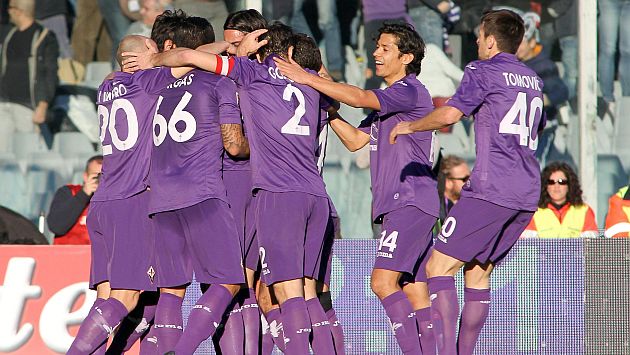 Con Juan Vargas de titular: Fiorentina venció 1-0 Sassuolo. (EFE)