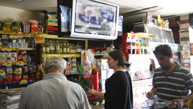 Más bodegas y farmacias. (USI)