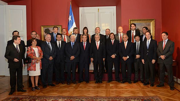 Piñera también se reunió con miembros de comisiones de Relaciones Exteriores de la Cámara y el Senado. (Gobierno de Chile)