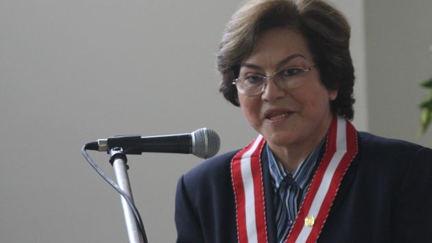 Gladys Echaíz renuncia al Ministerio Público. (Heiner Aparicio)