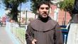 Arequipa: Sorprenden a sacerdote saliendo de hostal con una mujer