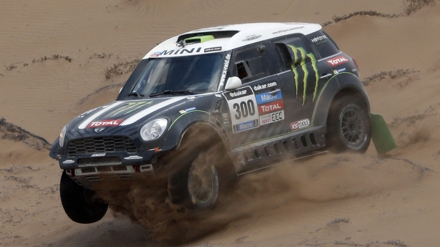 Stéphane Peterhansel va por su Dakar número 12. (Reuters)