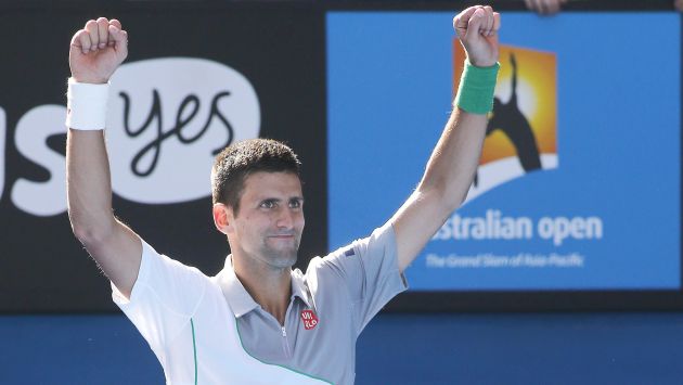 Novak Djokovic pasó a cuartos de final del Abierto de Australia. (EFE)