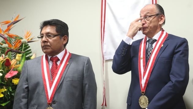 Carlos Ramos Heredia y José Peláez estuvieron juntos en un evento en el Ministerio Público. (Fidel Carrillo/Perú21)