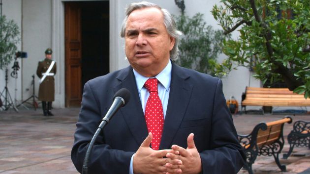 Andrés Chadwick, ministro del Interior, negó que Chile haya desplazado tropas a la frontera con Perú. (Internet)