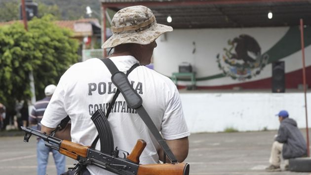 México: Autodefensas de Michoacán difunden documental en internet. (CNN México)