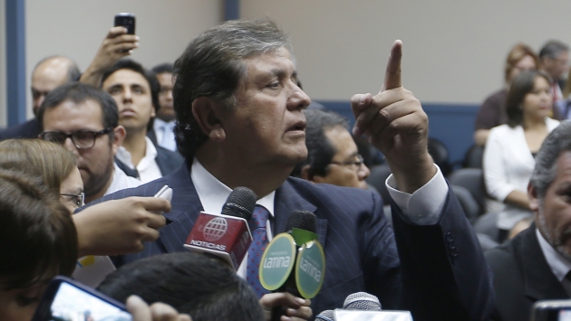 Expresidente García vuelve a arremeter contra el gobierno de Humala. (Nancy Dueñas)