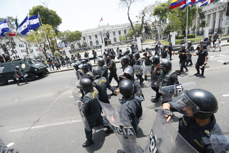 Policía Nacional, Congreso de la República, Huelga policial