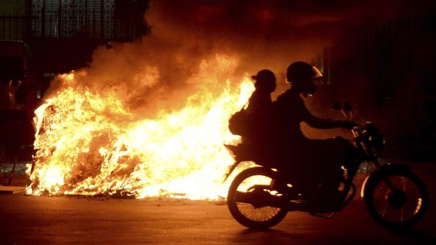 Río de Janeiro: La violencia vuelve por alza de pasajes. (Reuters)