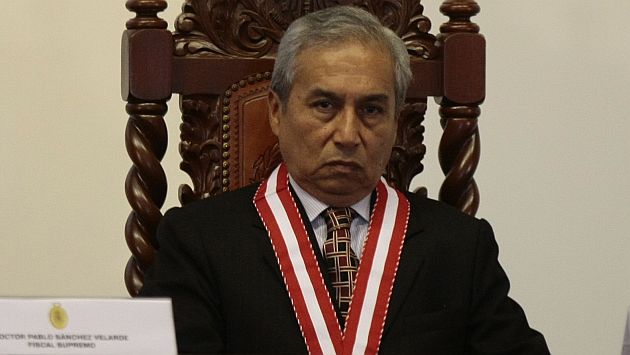 Fiscal Pedro Chávarry denunció que fue desalojado de su oficina. (Rafael Cornejo)