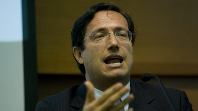 Miguel Palomino, director del IPE, afirma que el PBI crecerá más en 2014. (Perú 21)
