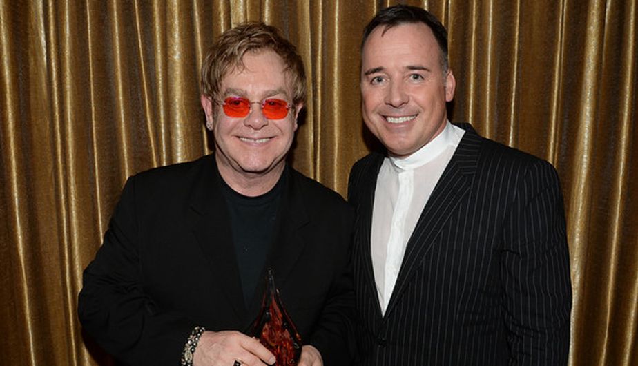Elton John y David Furnish: Una de las parejas más reconocibles de Hollywood. Formaron una unión civil en 2005. (Fuente: zimbio)
