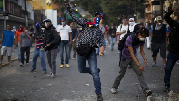 Periodistas han sido agredidos y detenidos en Venezuela. (AP)