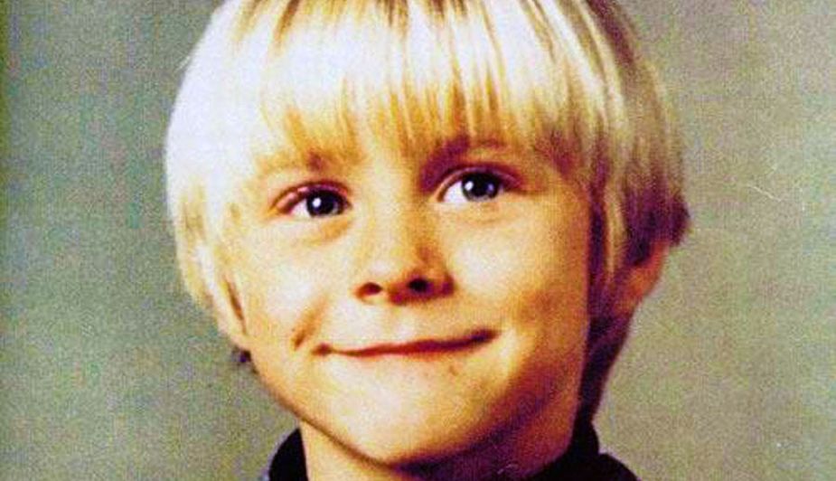Cuando Kurt Cobain cursaba la escuela primaria utilizaba una lonchera de Snoopy. (blogspot.com)