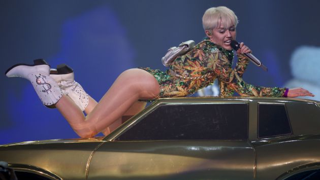 Miley Cyrus sería 'conejita' de Playboy. (AP)