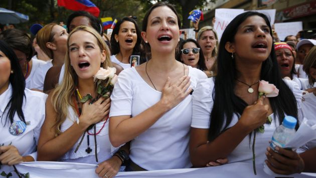 Venezuela: Mujeres de la oposición protestan en Caracas. (Reuters)