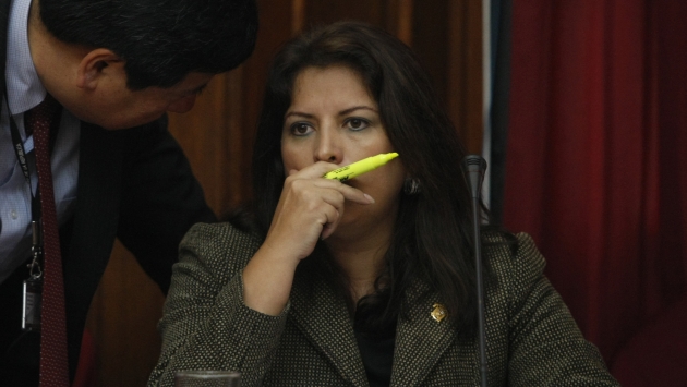 Carmen Omonte: Exesposo contrató con el Estado por S/.31 millones.  (Mario Zapata)