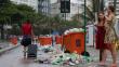 Brasil: Alcalde de Rio de Janeiro se multa a sí mismo por tirar basura